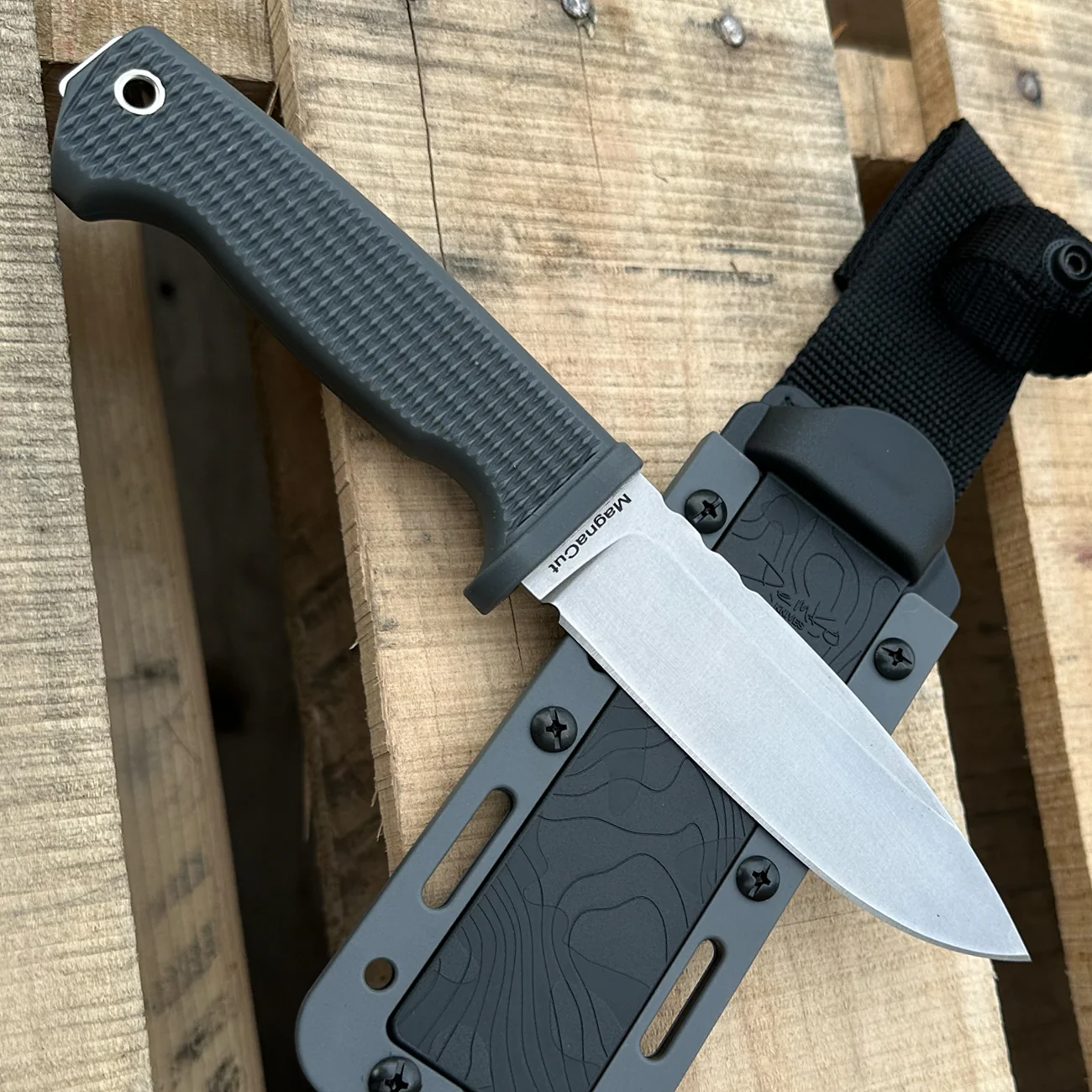 FreeReign® MagnaCut Fixed Blade - Image 5